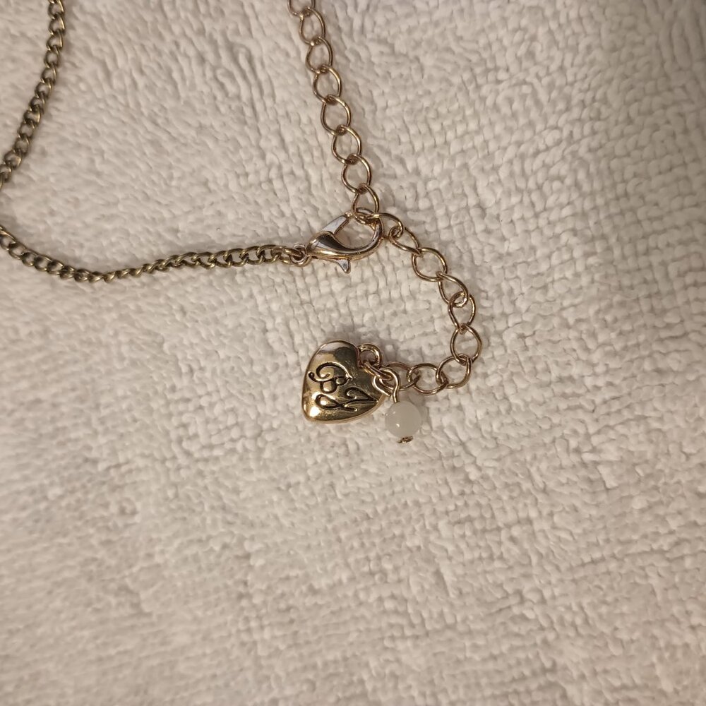 Betsy Johnson Blue Goldtone jeweled Anchor necklace. - Picture 4 of 4